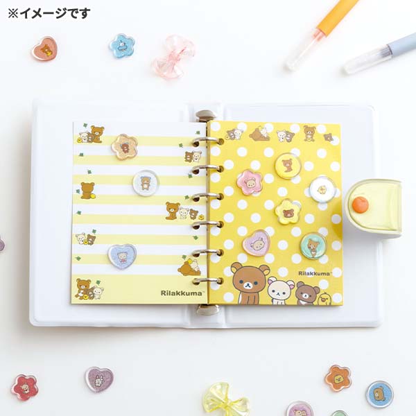 にゃんにゃんにゃんこ - ふにふにシールバインダー（にゃんにゃん