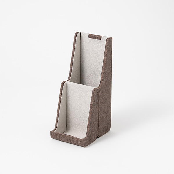 �����b�N�} �L�������O�X�^���h�P�[�X�i�u���E���j1